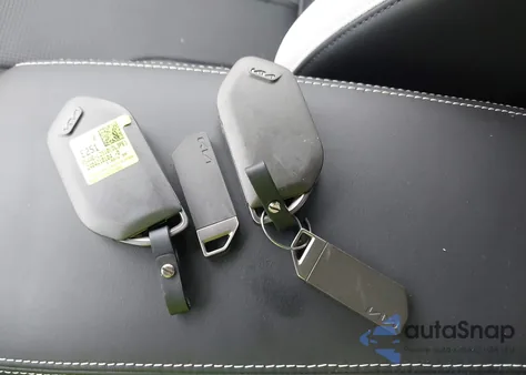 2025 Kia K5 Gt-Line z USA, uszkodzony, nr VIN KNAG64J78S5283119